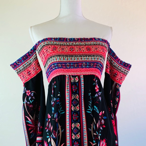 Flying Tomato Floral Off The Shoulder Dress - Picture 3 of 7